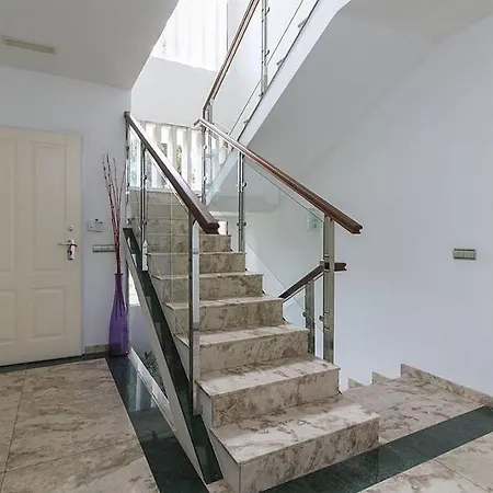 Villa Dreams